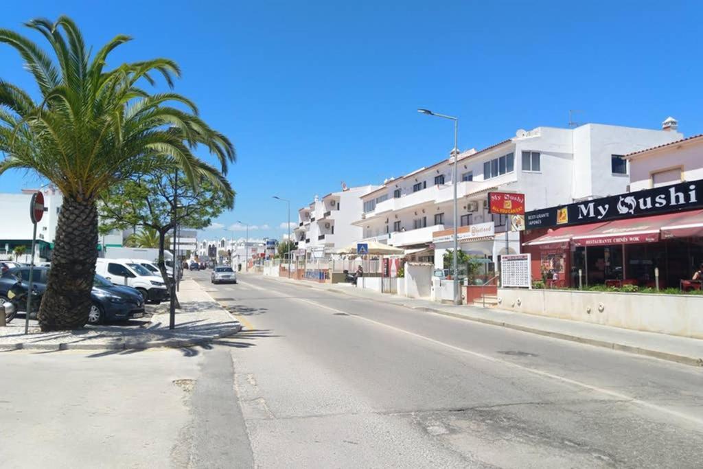 Praia Eulalia With Pool And 5 Minutes From The Beach Albufeira Exterior photo